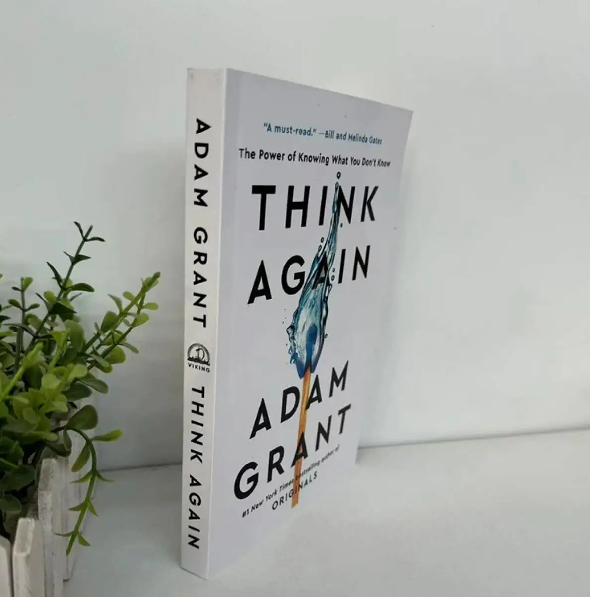 Piense de nuevo por Adam Grant El poder de conocer lo que no sabe # 1 libro más vendido en inglés