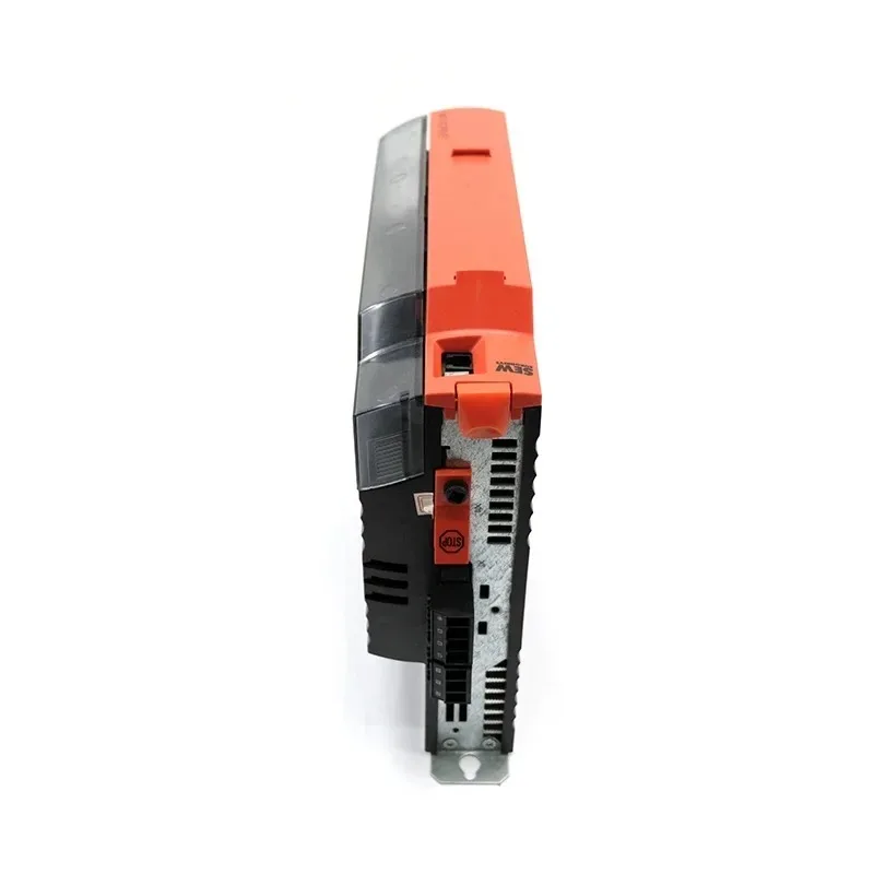 

SEW Eurodrive MDX61B0005-5A3-4-0T Инверторный привод SEW Преобразователь частоты переменного тока Совершенно новый
