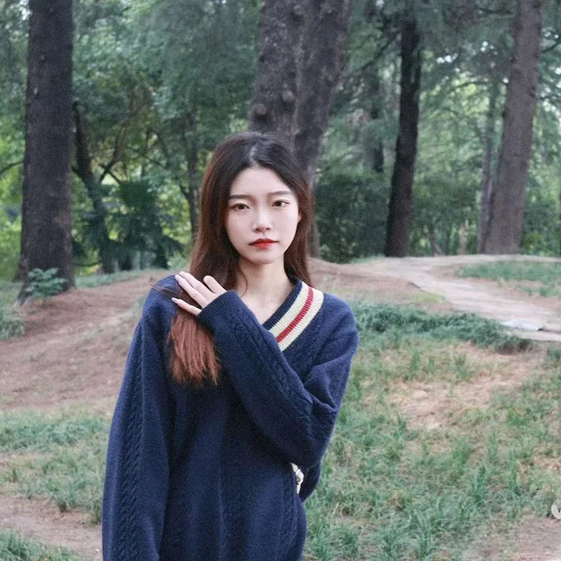 Sunine Home خريف شتاء جديد Sle Thiened فضفاض محبوك سترة اللون Blo تويست كلية Sle المرأة Faionable