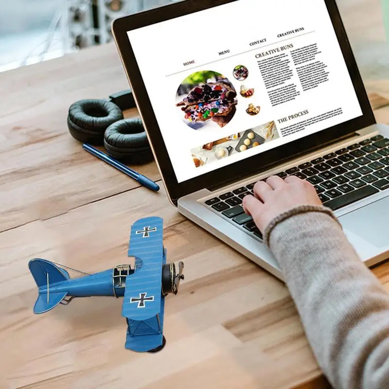 Retro Iron Aircraft Biplane Vintage Plane Iron Crafts Retro Airplane Figurines 10*9*5cm Biplane Model Decor Pendant For Offices