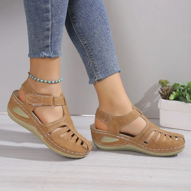 Fashionable Women's Wedge Sandals Comfortable Platform Heels with Secure Ankle Straps Durable Solid for Stylish Summer Footwear - view 3