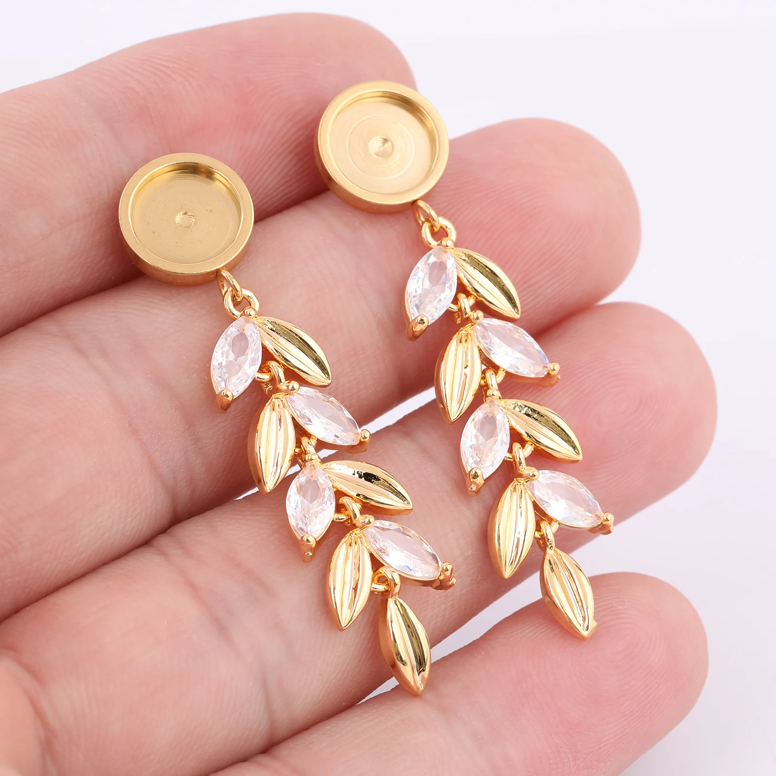 Image of 4 Stück Edelstahl passend für 8 mm Cabochon-Ohrring-Basisfassung, Rohlinge mit baumelndem Kristall, Weizen-Charms, DIY-Schmuckzubehör