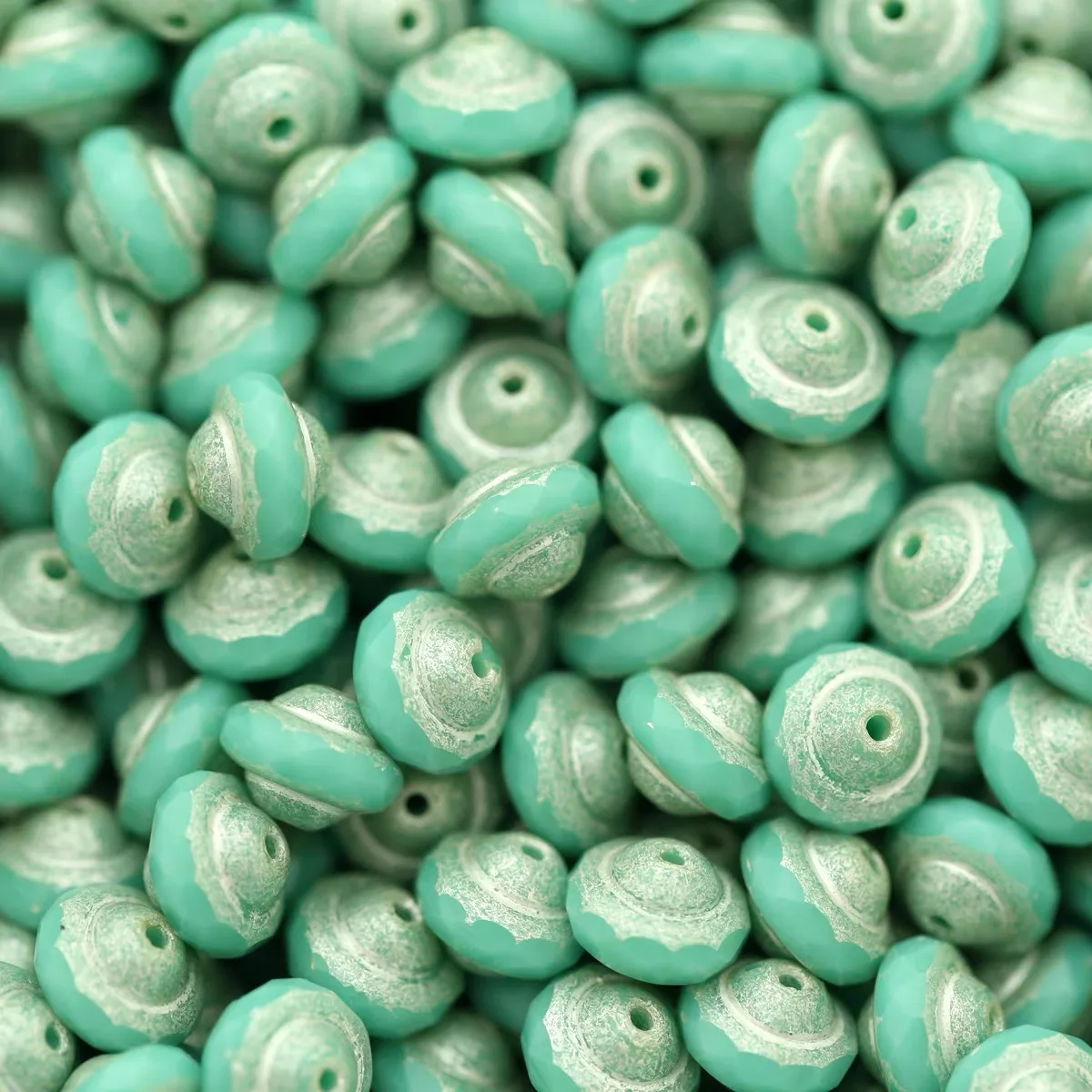 20pcs   10*8mm  (Multiple colors)  Hand beadeds DIY jewelry necklace earrings bracelet accessories