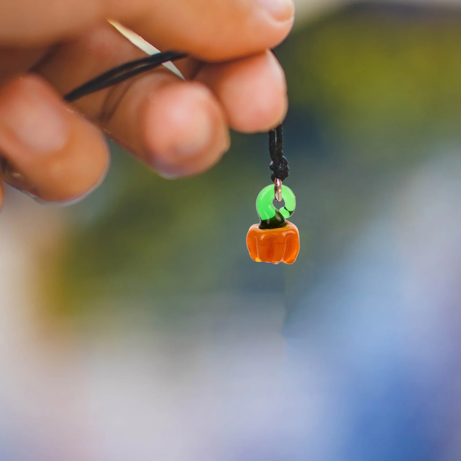 

5Pcs Glass Pumpkin Shape Spacer Beads Polished Smooth DIY Jewelry Making Accessories for Bracelets Necklaces Earrings Crafts