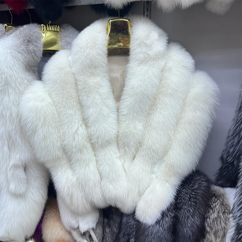 Nuovo vero cappotto con scialle in pelliccia di volpe donna autunno inverno scialle giacca di pelliccia genuina mantello sciarpa collo di pelliccia di volpe naturale mantello di lusso