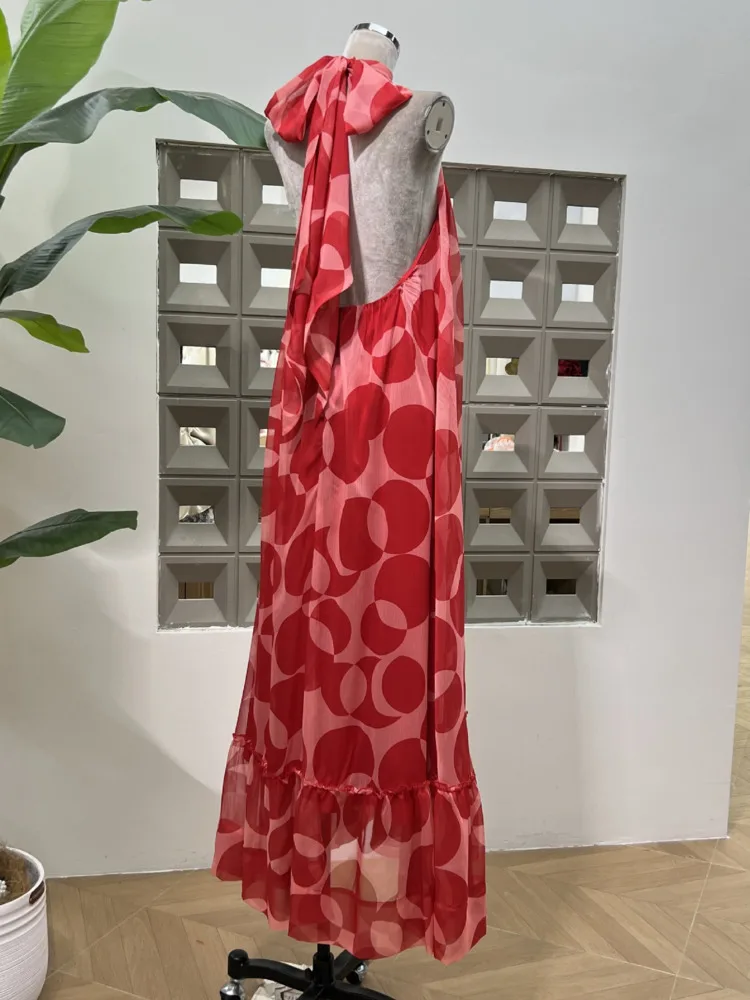 Sukienka damska DFDG na sezon resort 2025, zwiewna, z dekoltem typu halter, bez pleców, bez rękawów, z falbanami, warstwowa, długa, codzienna, w stylu boho, idealna na wakacje na plaży.