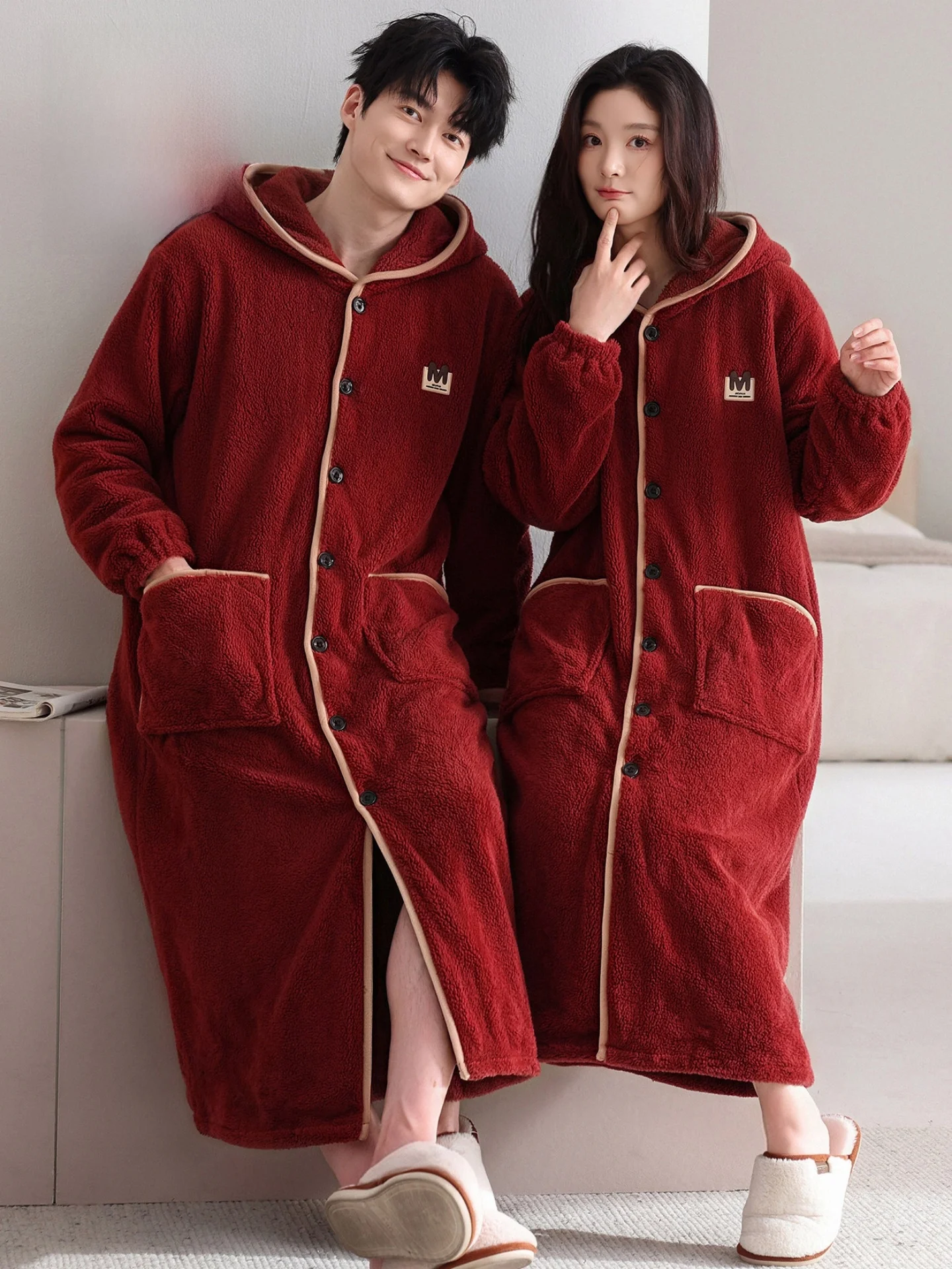 accappatoio-con-cappuccio-in-pile-corallo-spesso-e-soffice-abbinato-per-coppie-colore-rosso-ideale-per-l'autunno-e-l'inverno-caldo-da-indossare-in-casa-stile-cartone-animato-per-il-sonno