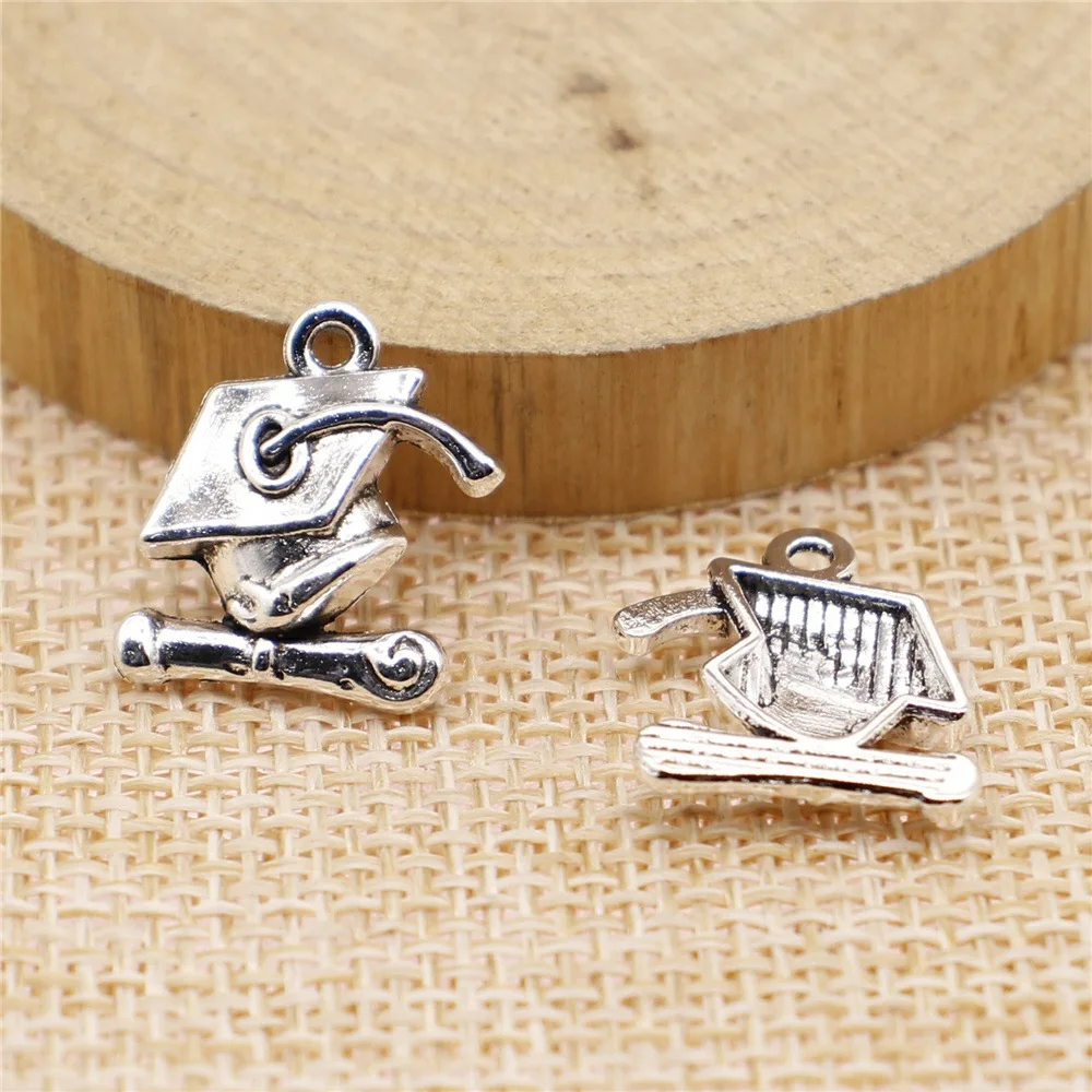 20pcs 17x16mm(0.67x0.63inch) Antique Silver Color Graduation Hat Bachelor Cap Charms Pendants DIY Jewelry Making Accessories