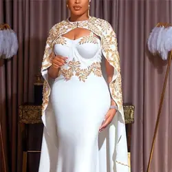 Robe de Bal Élégante et Formelle pour Femme, Grande Taille, Style Cape, Blanc, Brodée, avec des Appliques, Cœur, Encolure pour les Occasions Formelles