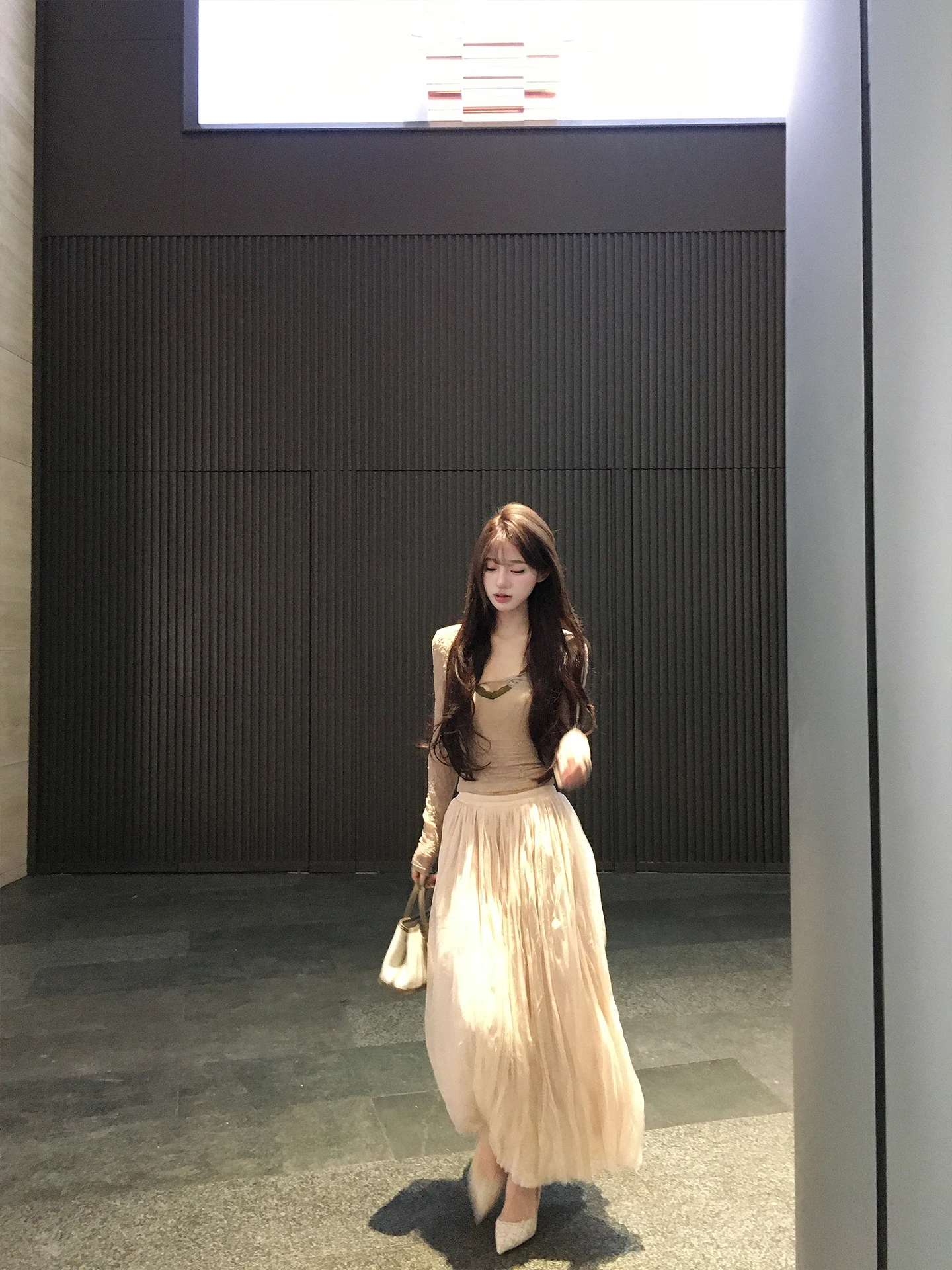 

Женская длинная юбка А-силуэта с высокой талией, новая весенняя коллекция, элегантная, для повседневной носки, для работы и путешествий