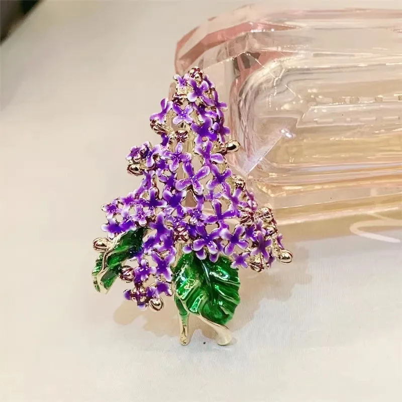 Ajojewel Purple Lilac Flower Brooch For Woman Beautiful Enamel Plant Jewelry Suit Pin Wholesale
