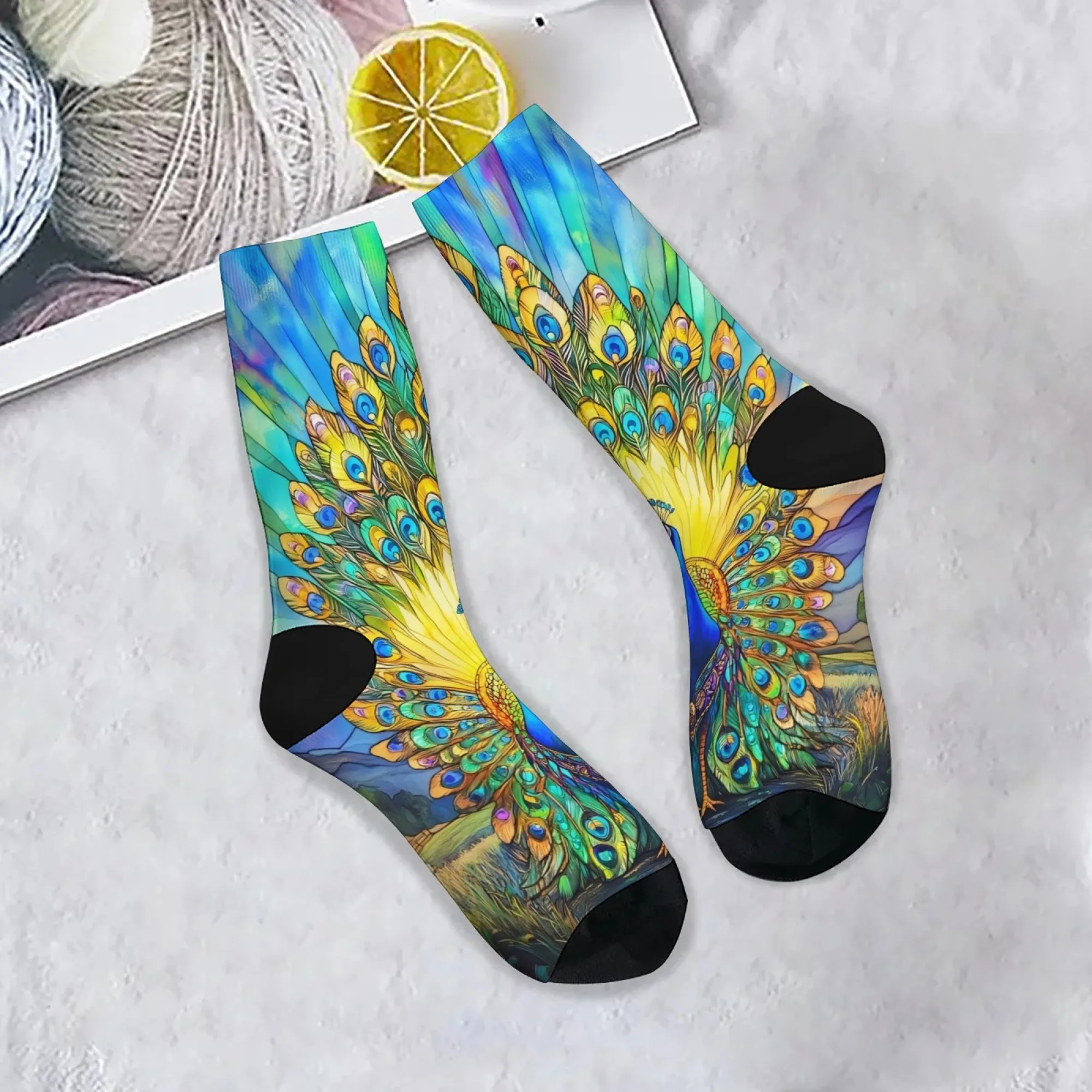 

Harajuku retro peacock print men's socks comfortable breathable non-slip casual socks novelty street hip-hop crew socks gift