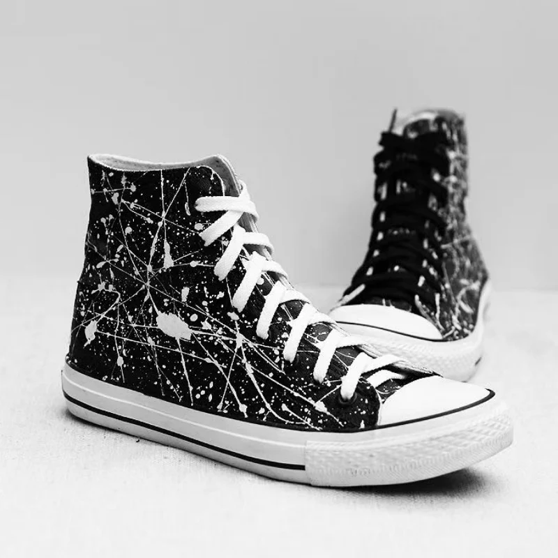 

Handmade black and white high-top canvas shoes large size men and women couples leisure sports shoes 36-44