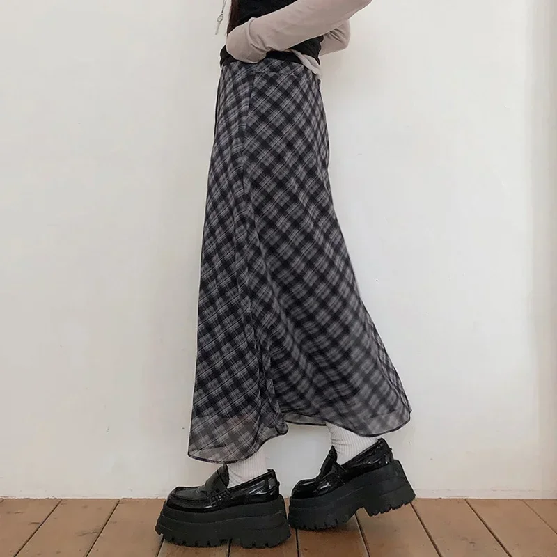 Falda larga fruncida de Color contrastante de rejilla Harajuku para mujer, moda coreana, trajes acampanados de gasa de doble capa, Vintage Chic