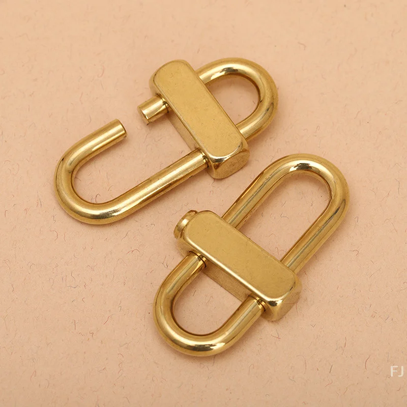 [YU]Brass Keychain Anti-oxidation Anti-rust Decorative Brass Lock Clip Key Chain for Girl