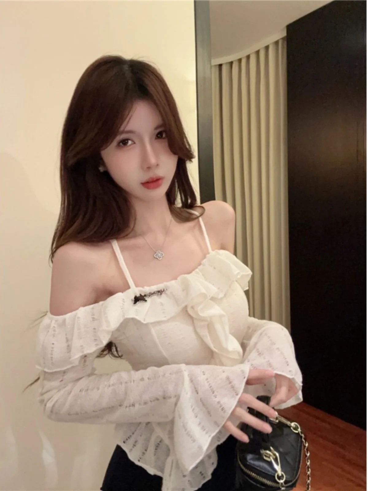 

Sweet Sle Summer Unique Sexy Spicy Girl Slim Fit One oulder Strap Bell Sve Irregular Long Sve irt Top for Women