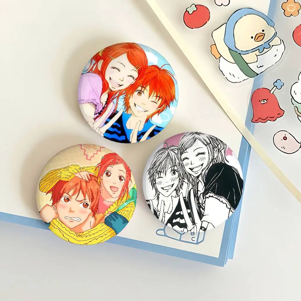 Lovely Complex Anime Badges Fashion New Hip Hop Versatile Round Metal Badge Cartoon Pin Gift Wholesale