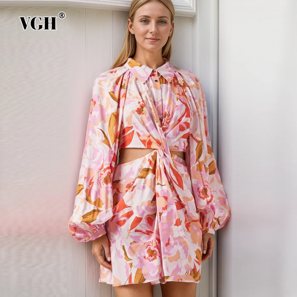 

VGH Colorblock Printing Patchwork Folds Dress For Women Lapel Collar Long Lantern Sleeve High Waist Hollow Out Dresses Female