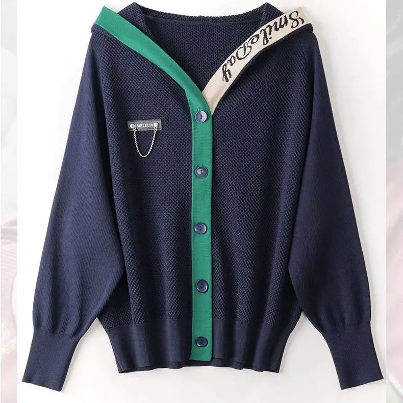 Autumn Coat 2024 New Design Sense Niche Casual Hooded Bat Knitted Cardigan Short Top