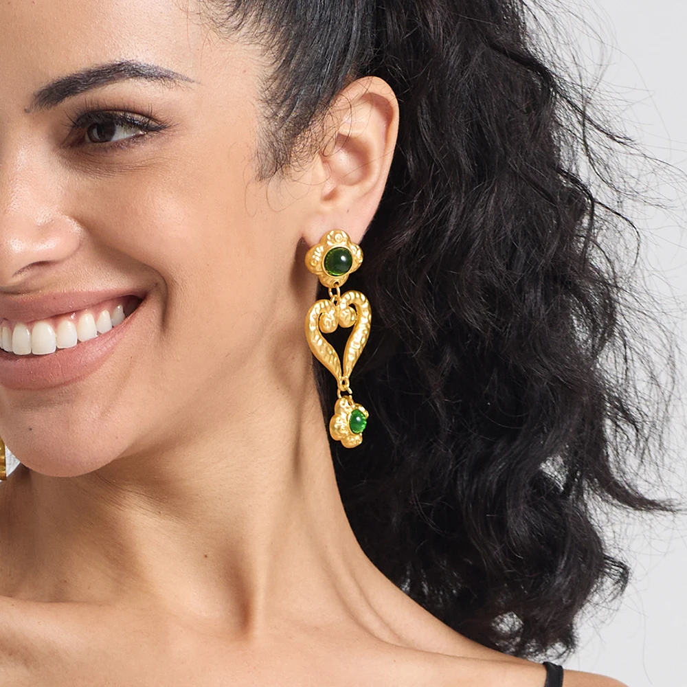 New Elegant Metal Heart Inlay Crystal Drop Earring for Women Vintage Gold Color Geometric Love Flower Earrings Jewelry image 3