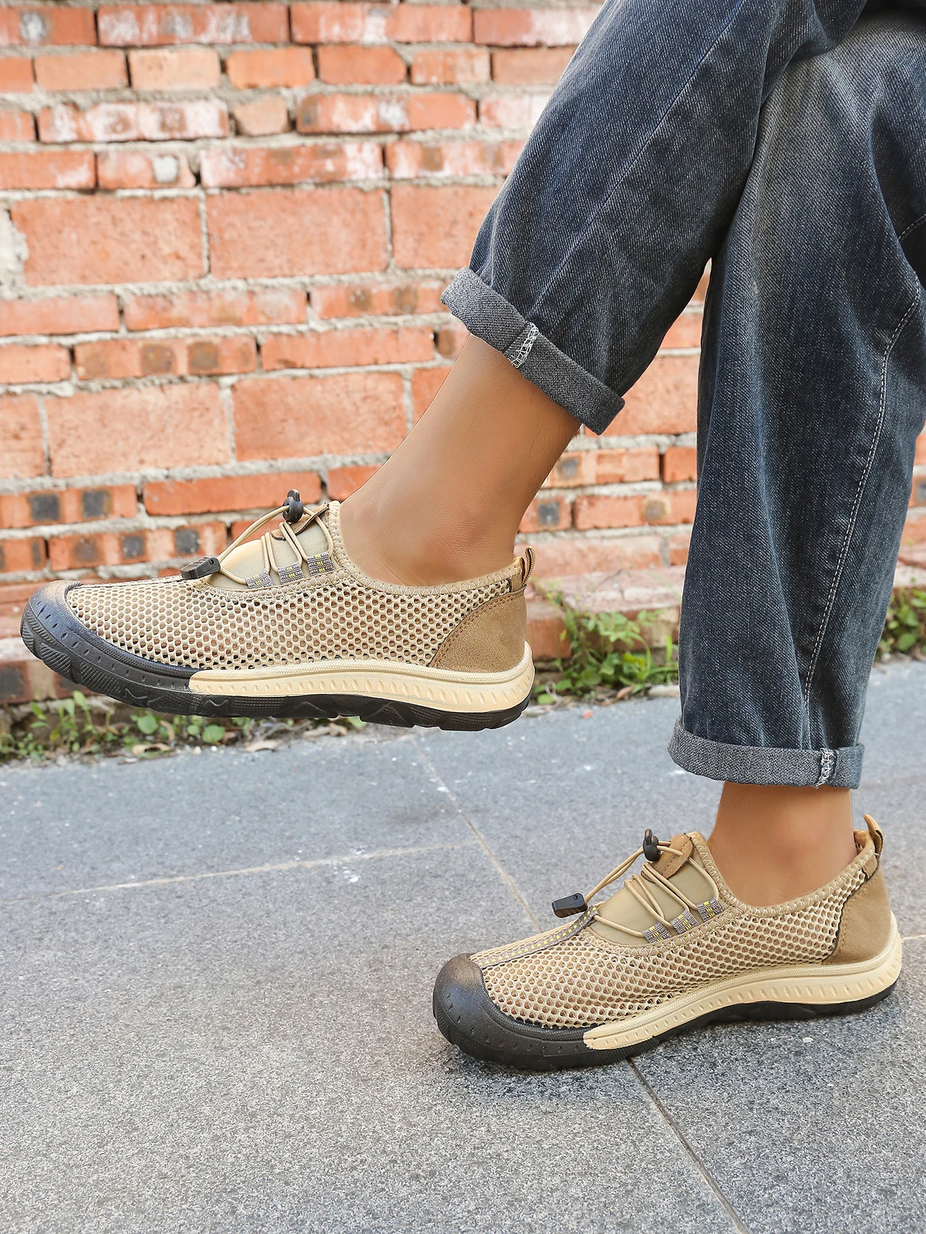 Herren-Schnellverschluss-Wanderschuhe mit Hohlnetz-Design, Gestreiften Ziernähten und Verstärkter Gummikappe für Outdoor und Freizeit – Detail 12