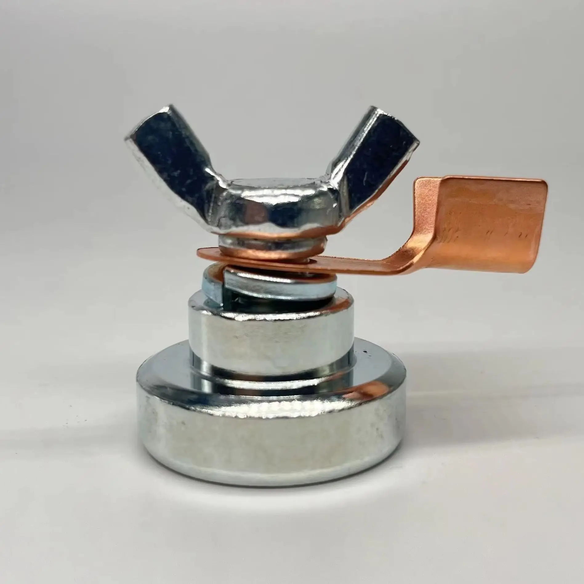 Magnetic Grounding Clamp for Welding Machine 200A/300A/500A Strong Earth Connector Welding Equipment Accessory