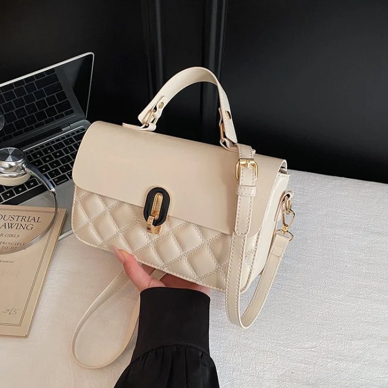 

Luxury Tote Bag for Women High End Leather Classic Elegant Paris Designer Style Casual Simple Vintage Ladies Handbag