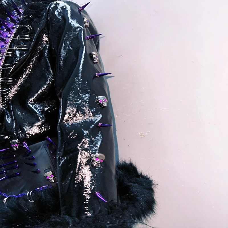 الأصلي الأرجواني حزام الشرير بولي Leather جلد المرأة معطف القوطية الظلام الفراء الربط الرجعية تنورة قصيرة الحلو كول برشام التنانير مجموعة السيدات #6