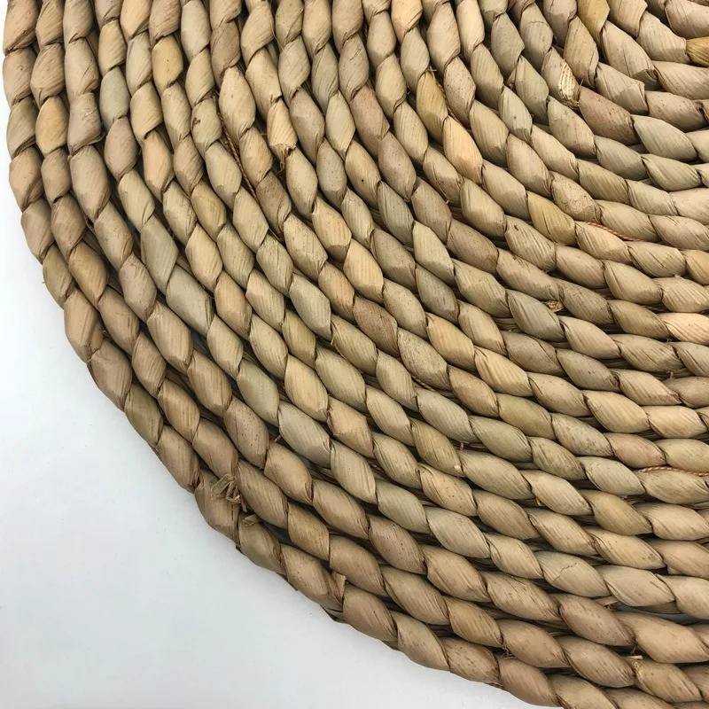Natural Handmade Grass Weaving Pu Grass Meal Mat Weaving Sand Pot Insulation Mat Cup Mat Tea Mat