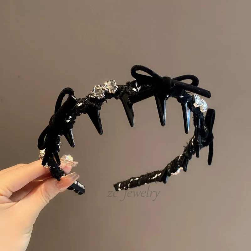 

Elegant Little FragranceinsWoolen Toothed Bowknot Shiny Diamond Headband for Women Fashionable Light Luxury Versatile Hair Clip