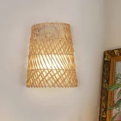 Lampada da parete in Rattan in stile cinese illuminazione per interni per cucina dell'hotel comodino camera da letto soggiorno corridoio Decor luci intrecciate a mano