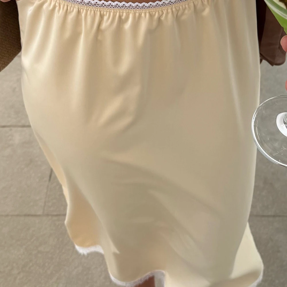 

Women y2k Aesthetic Half Slip Long Skirts Lace Trim Satin Midi Skirt A Line Flowy Silky Maxi Skirts for Under Dress Streetwear