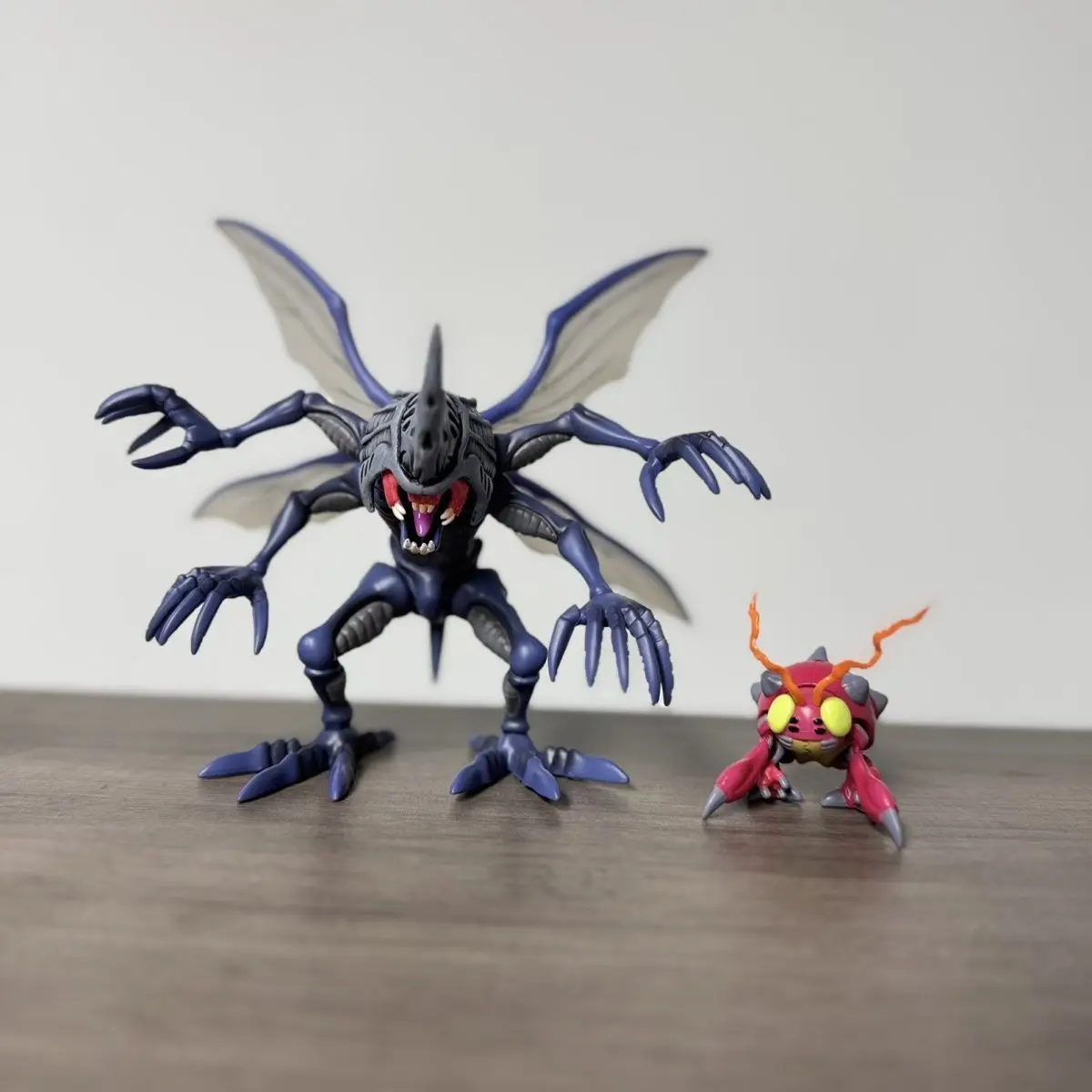 Figuras de monstro digital kabuterimon figura de ação herakle kabuterimon tentomon estatueta modelos de pvc brinquedos colecionáveis presentes