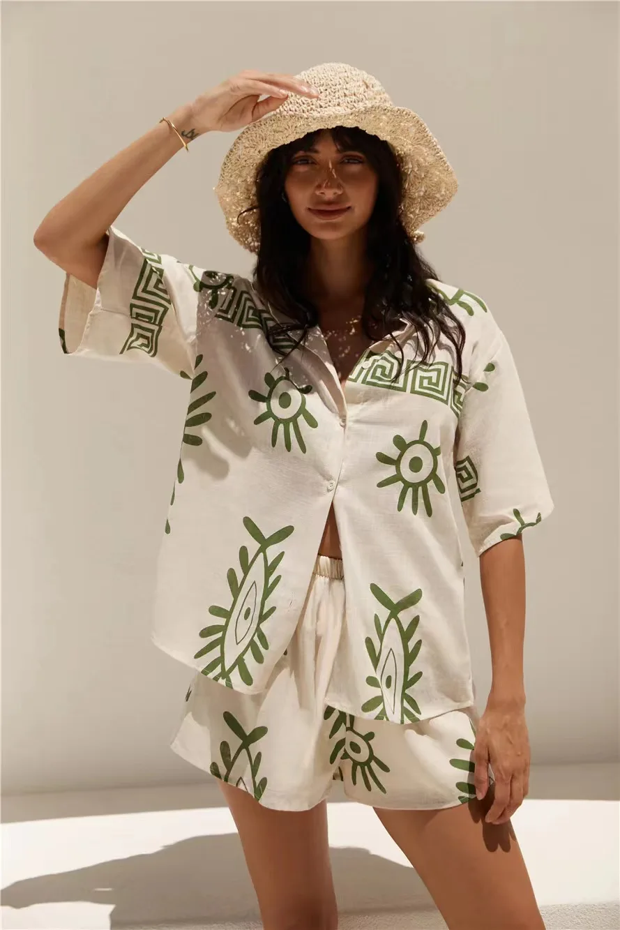 

Summer Women's New Casual 2-Piece Set Fashion Printed Short Sleeve Button Lapel Shirt Top + Shorts Set Beach Vacation Shorts Set