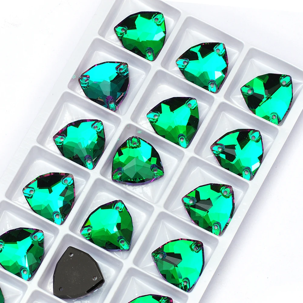 Emerald Vitrail K9 Glas Aufnähbare Strasssteine Flache Rückseite Grüne Aufnähbare Kristalle für Kleidung und Hochzeitskleider – Detail 13