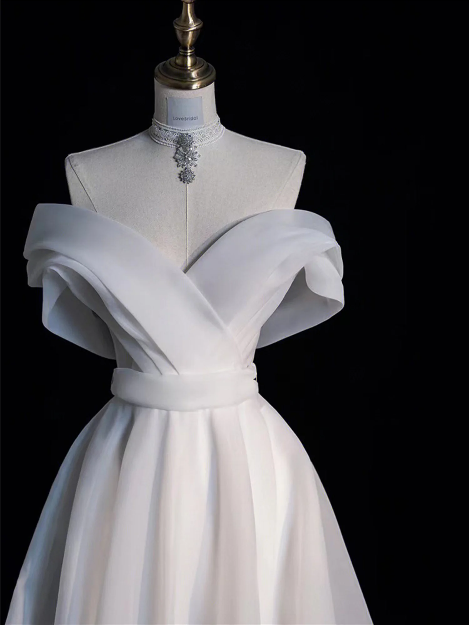 Robe de Mariée à Col en V pour Femme, Vêtement sur Mesure, de Caractère, 2024, 2023