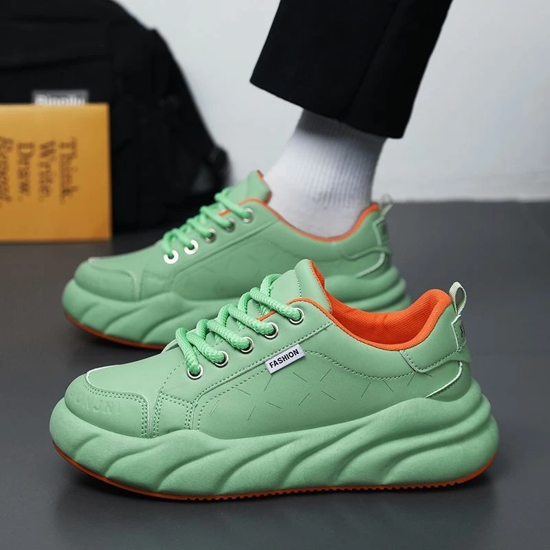 

2025 Men's Chunky Sneakers Breathable Built in Heel Lift Thick Sole Sneakers with Anti Slip Comfortable Shoes for Daily Wear