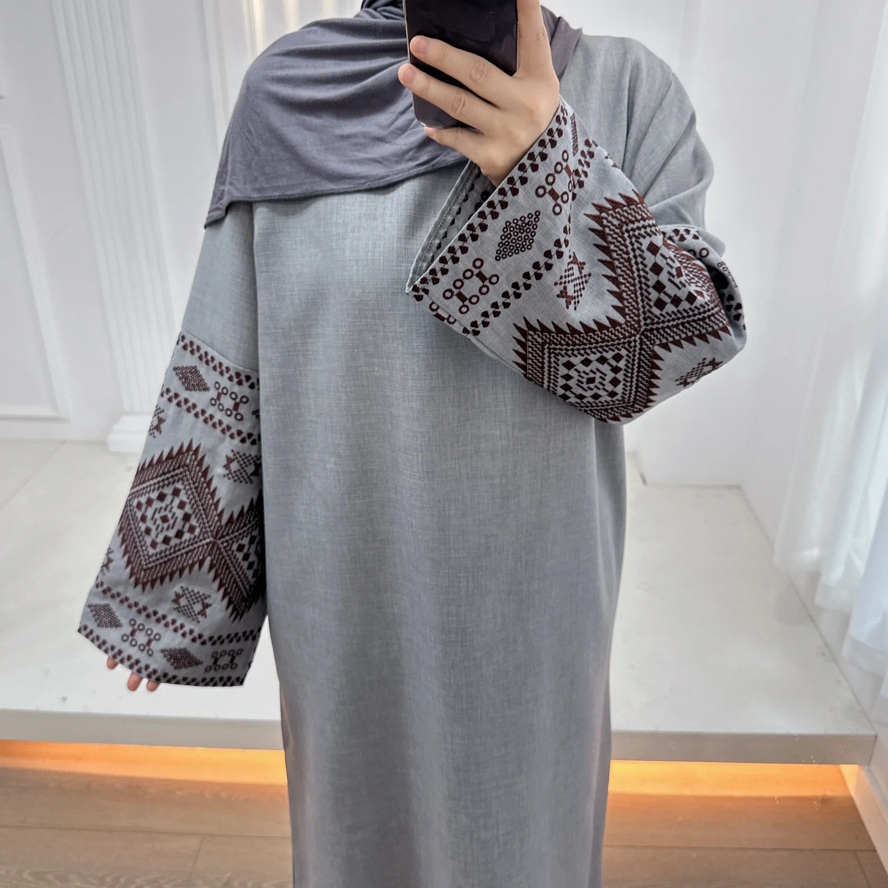 Dubai Abaya untuk wanita 2025 Lebaran Ramadan gaun Muslim bordir Islam Jalabiya Kaftan Marocain Femme Muslim jubah Kaftan Turki