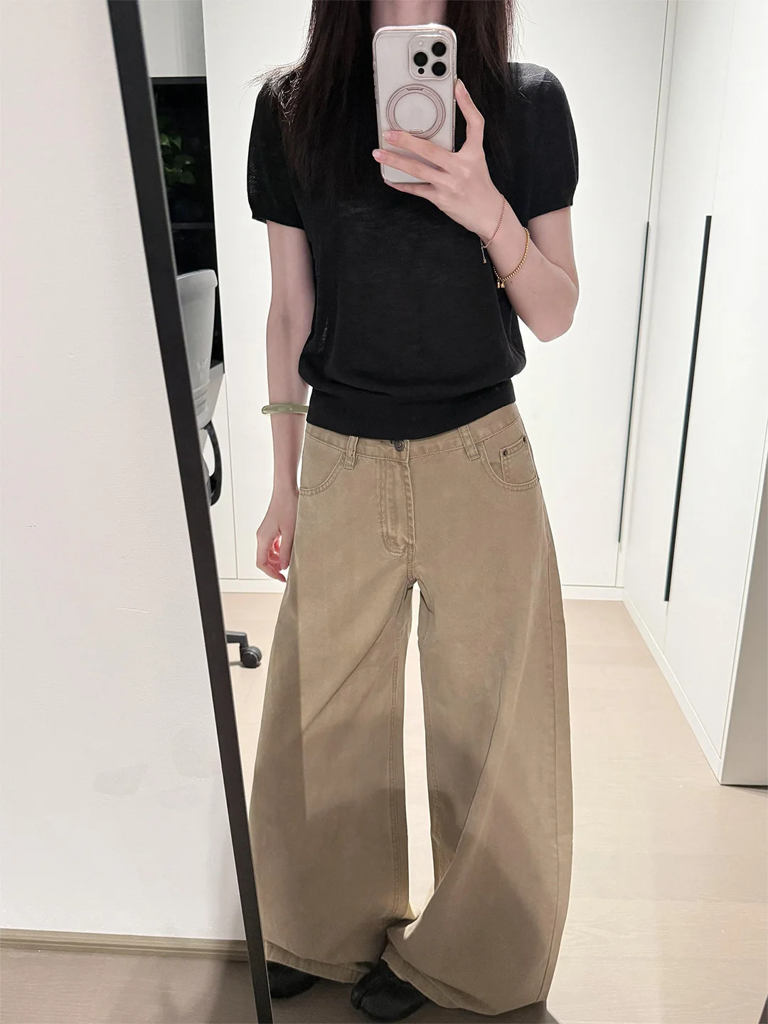 

Khaki Washed Straight Leg Jeans Women's Loose Slimming Wide Leg High Waist Denim Pants Summer 2026 American Style Ladies' Pre...