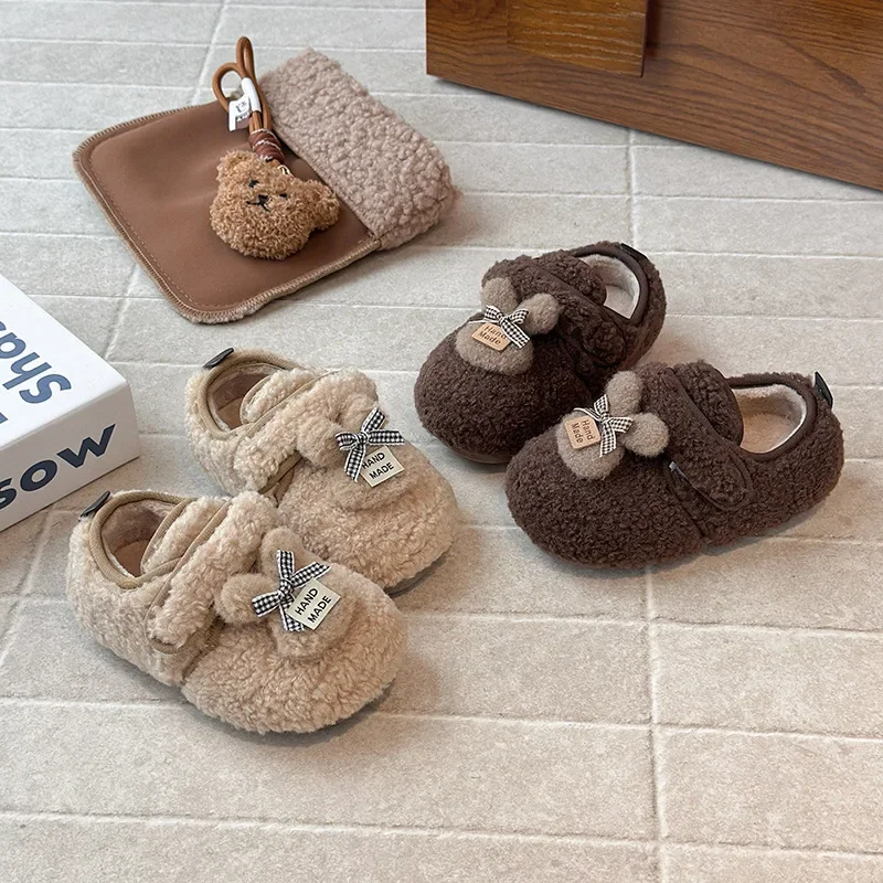 

Kid Casual Shoes for Girls 2025 Winter New Fashion Korean Style Soft Bottom Anti-slippery Versatile Cute Animal Keep Warm Shoes