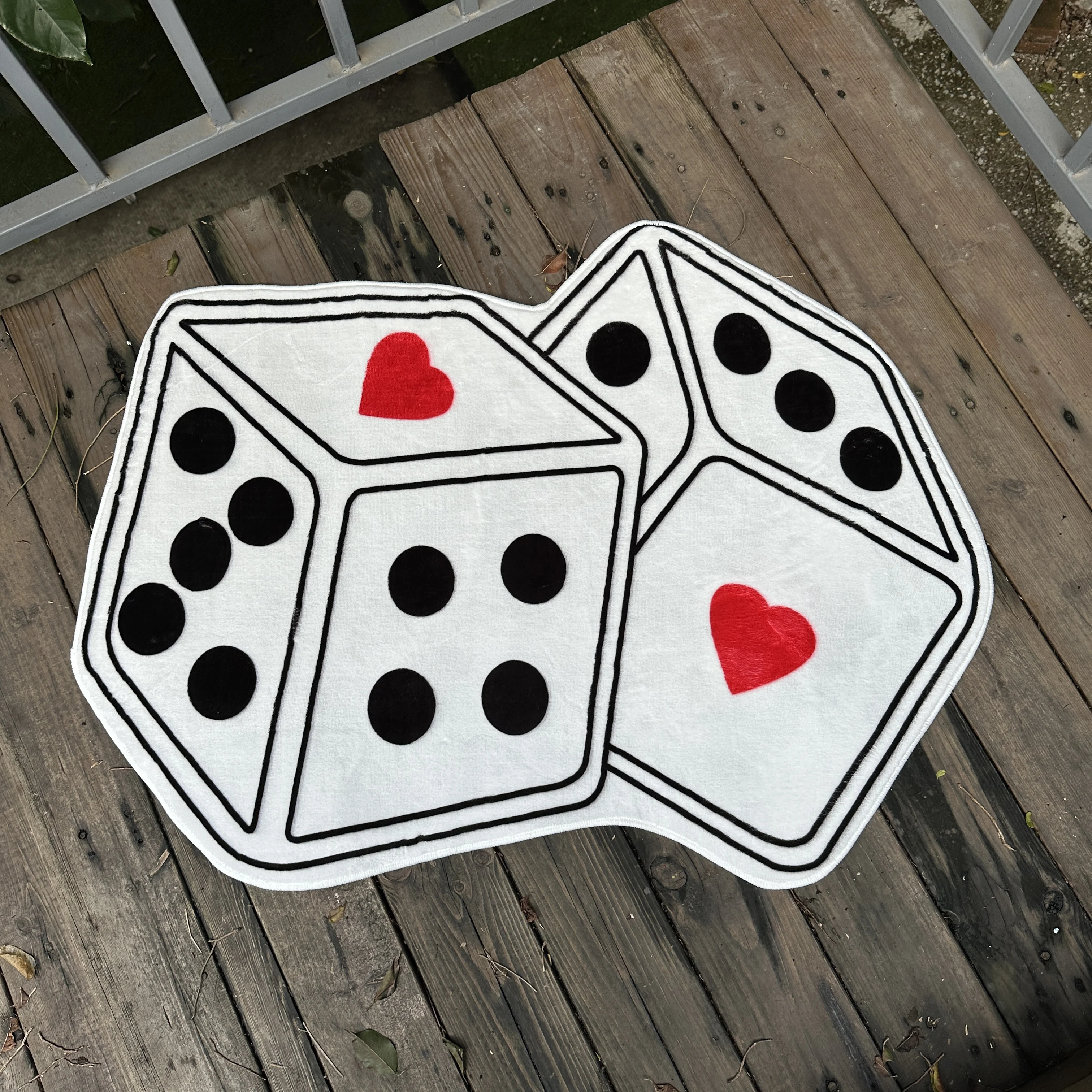Love Dice Customized Carpet Digital Printing Technology Simple Housewarming Gift Handmade Non-Slip Decorative Carpet