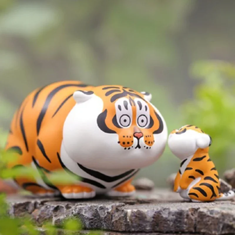 

New I Am Not Fat Tiger Panghu with Baby Series Blind Box Toys Trendy Play Anime Figure Doll Surprise Bag for Girls Birthday Gift