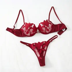 Transparent Floral Two Pieces Exquisite Lace Lingerie Set Ultrathin Bra Briefs Set Solid Exotic Lingerie For Ladies 23171A