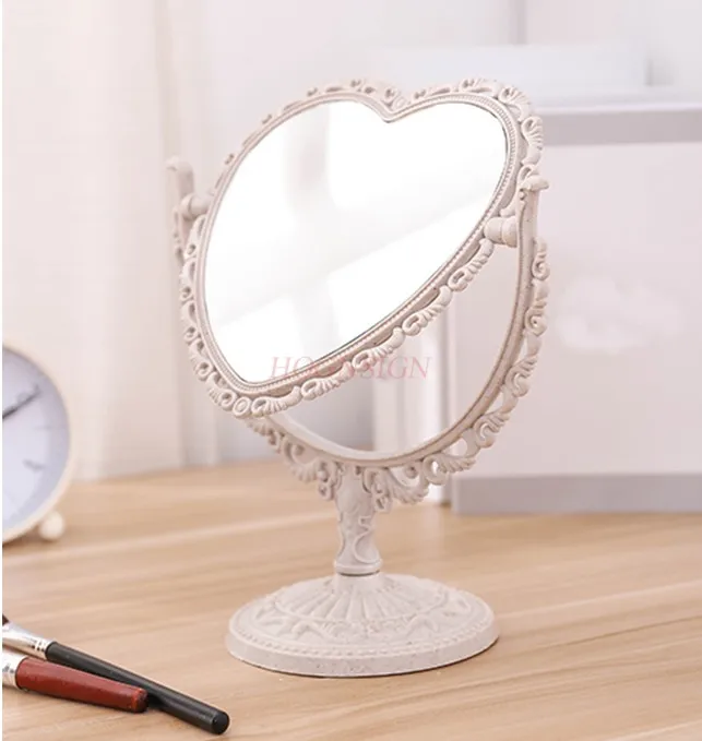 Love shaped dormitory desktop princess mirror desktop decoration makeup and dressing mirror