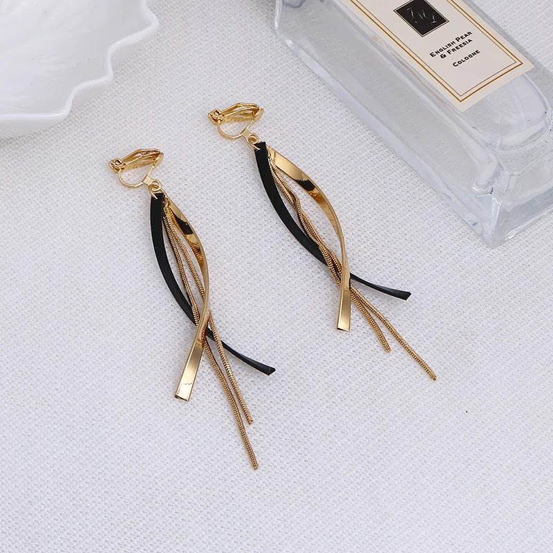 Korean Creative Long Statement Clip on Earrings Geometric Irregular Tassel Without Piercing Ear Clips for Women Fashion Jewelry