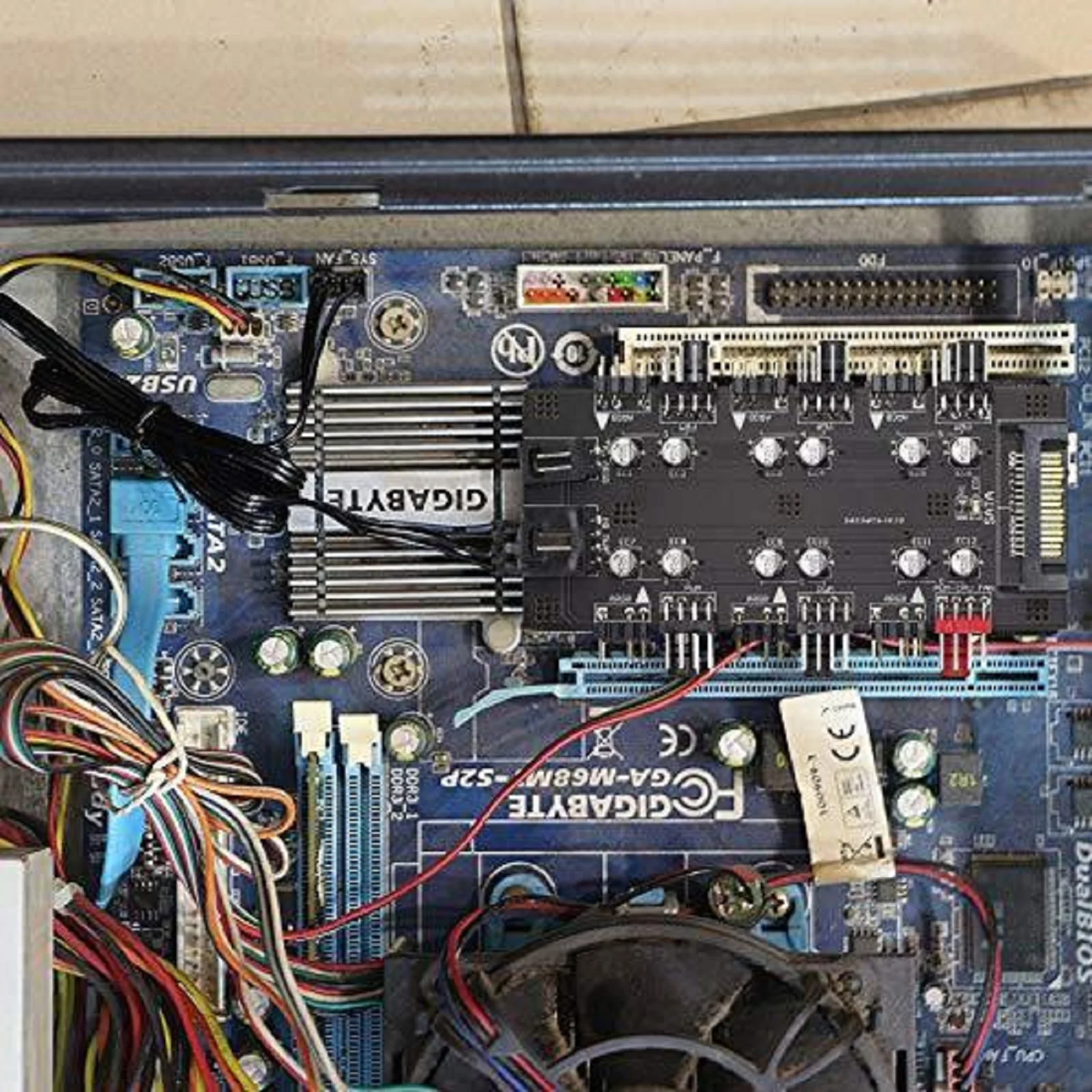 SATA 1-6 Way PWM /ARGB 4-контактный разветвитель охлаждающих вентиляторов со стандартным кабелем подключения 12 В адаптер розетки питания