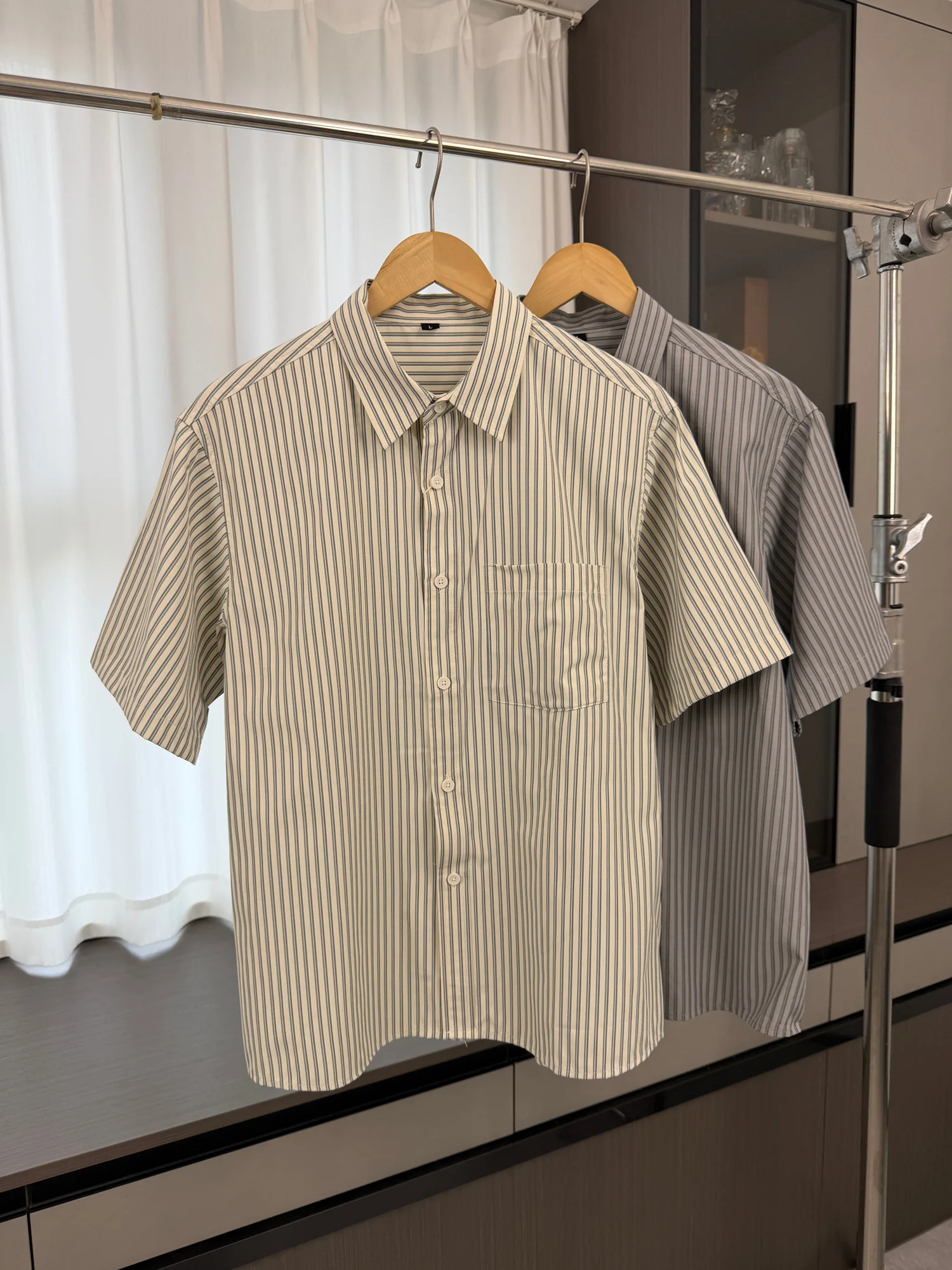 

Retro Japanese Style Men's Summer Shirt Comfortable Sweat Absorbent Breathable Loose Casual Short Sleeve Striped Top