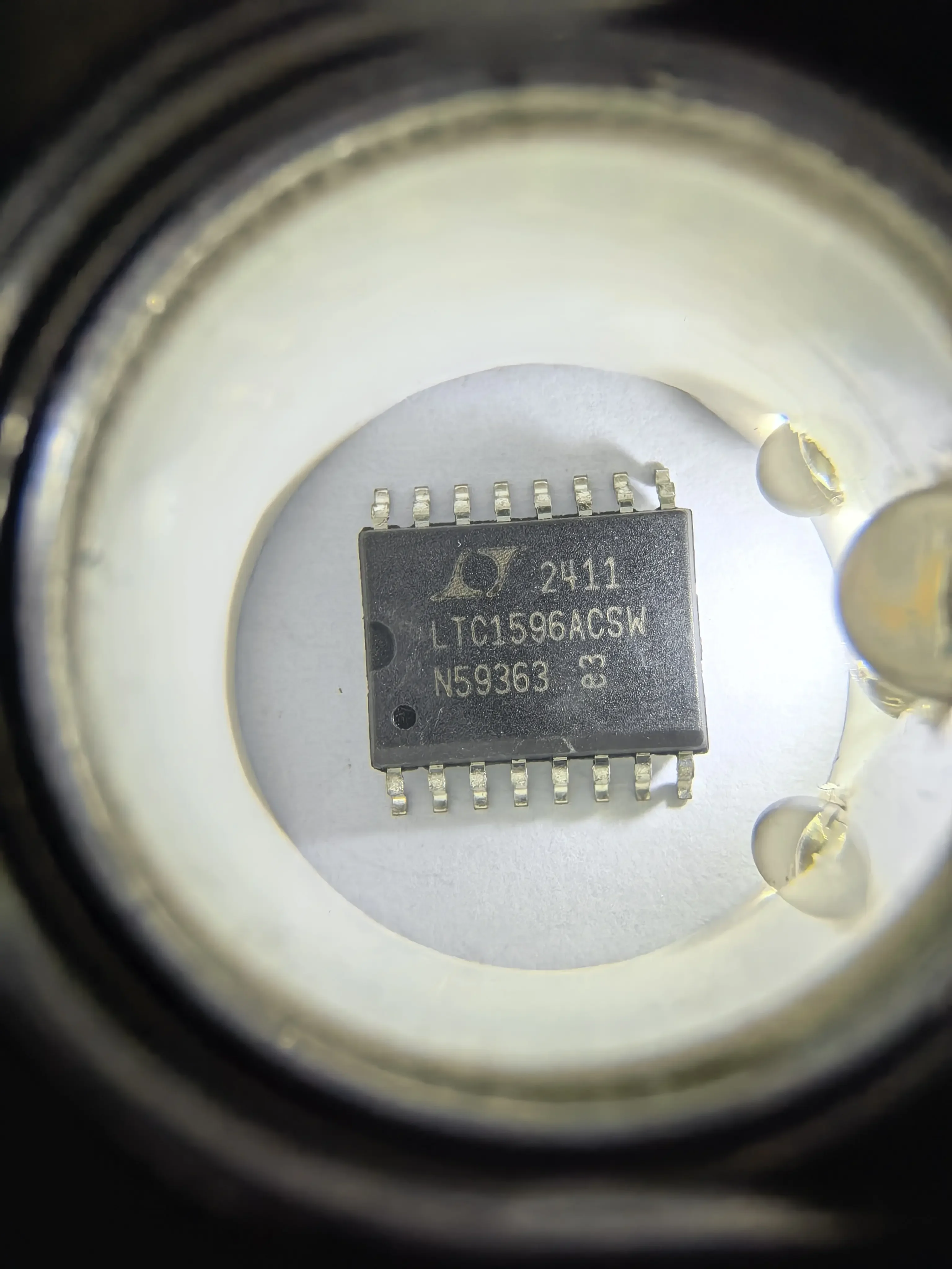 LTC1596ACSW LTC1596-1AISW LTC1596 - Serial 16-Bit Multiplying DACs