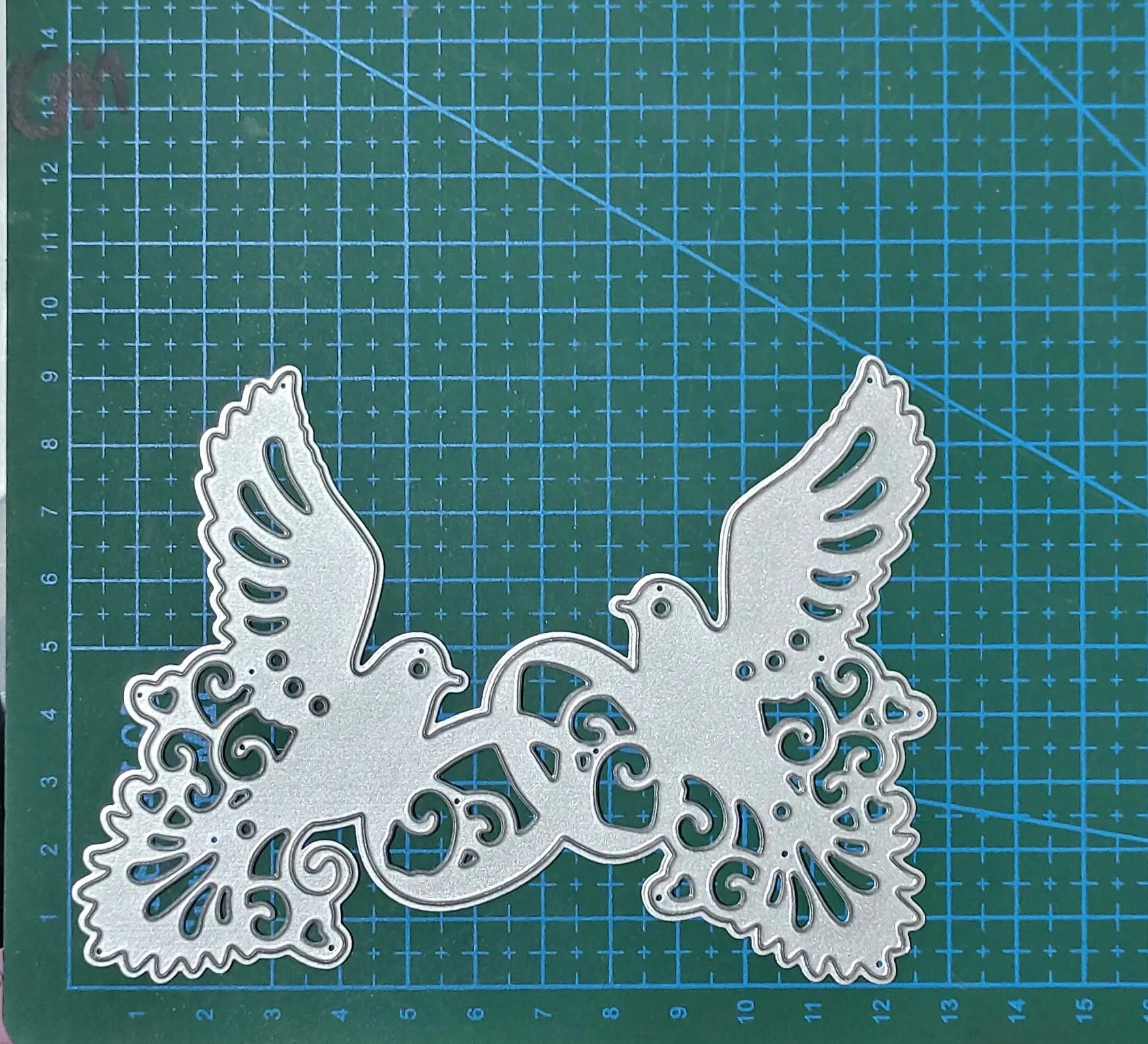 Wedding Dove Rings Metal Cutting Dies decoration Scrapbook Embossing Paper Craft Album Card Blade Punch Stencils diy