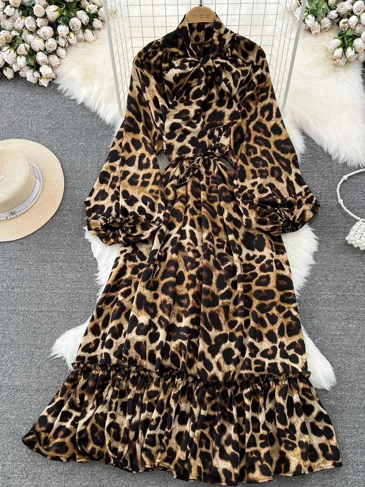 Spring Autumn Women\'s Retro Style Long Sleeved Printed Dress with Waist Cinched A-line Elegant Large Swing Long Dress A81
